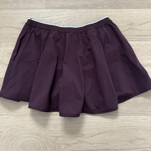 Lululemon Perforated Tennis Skirt - Picture 9 of 15